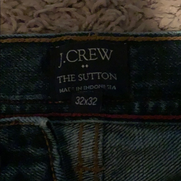 Jeans - Picture 2 of 3
